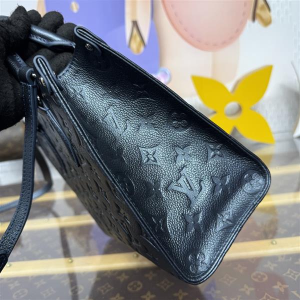 2026124135211900 270